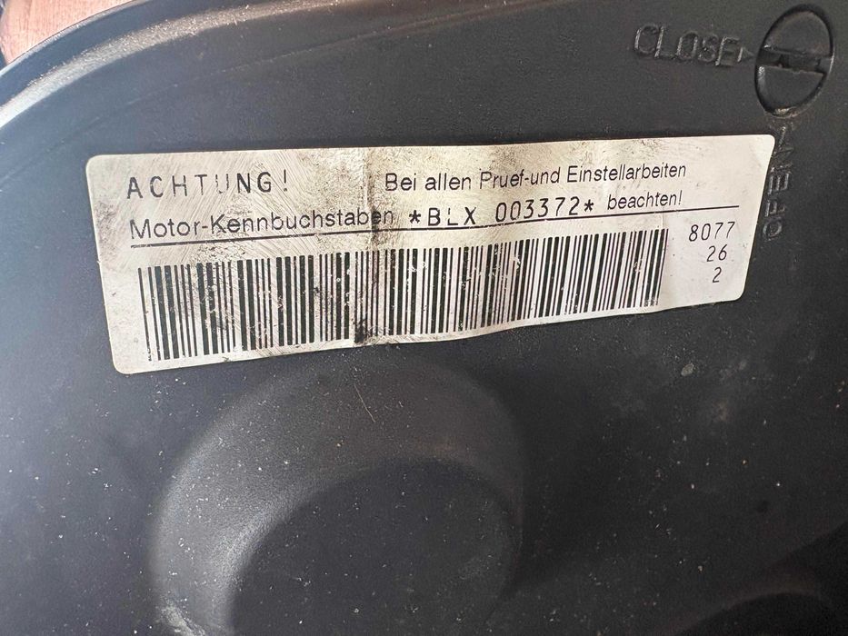 Двигател мотор blx голф 5 2.0 fsi фси