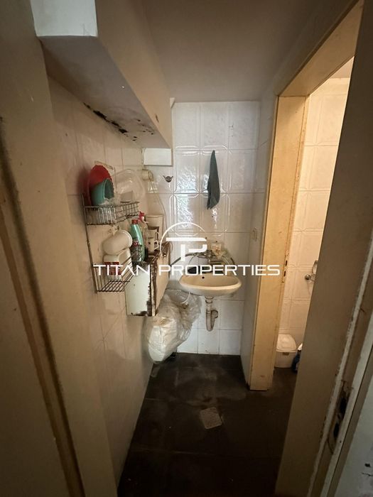 Продава се Магазин в Бургас, Лазур - 27 кв.м за 1667 €/кв.м - Снимка #5