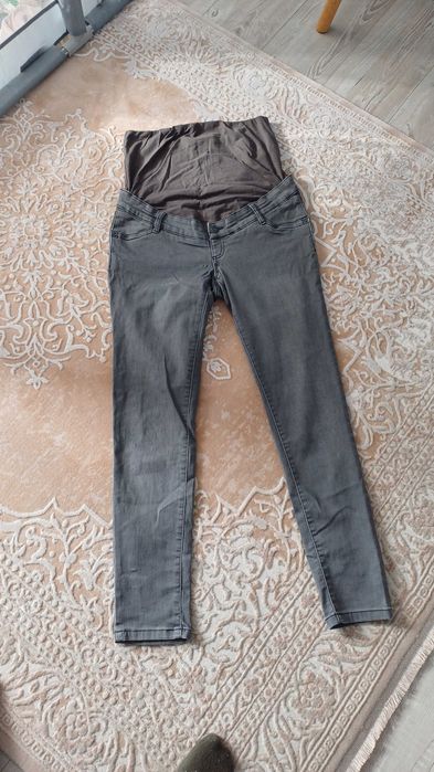 Дънки за бременни