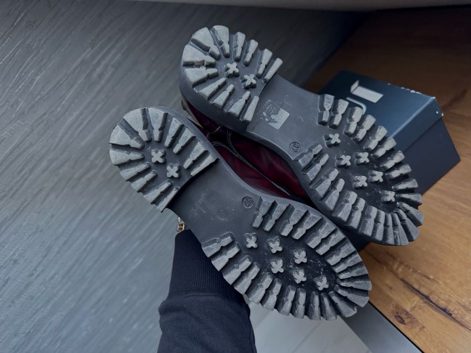 Дамски обувки от естествена кожа