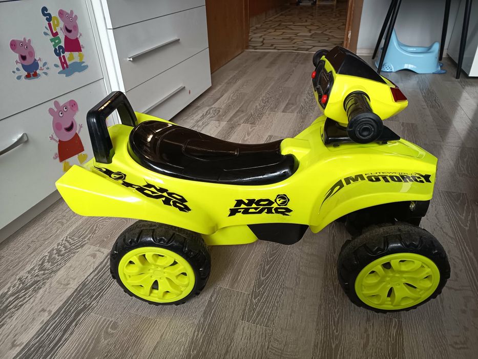 Детско ATV за бутане