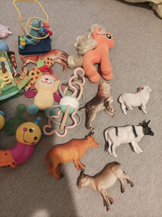 Игрушки детские на 6мес-1.5 года