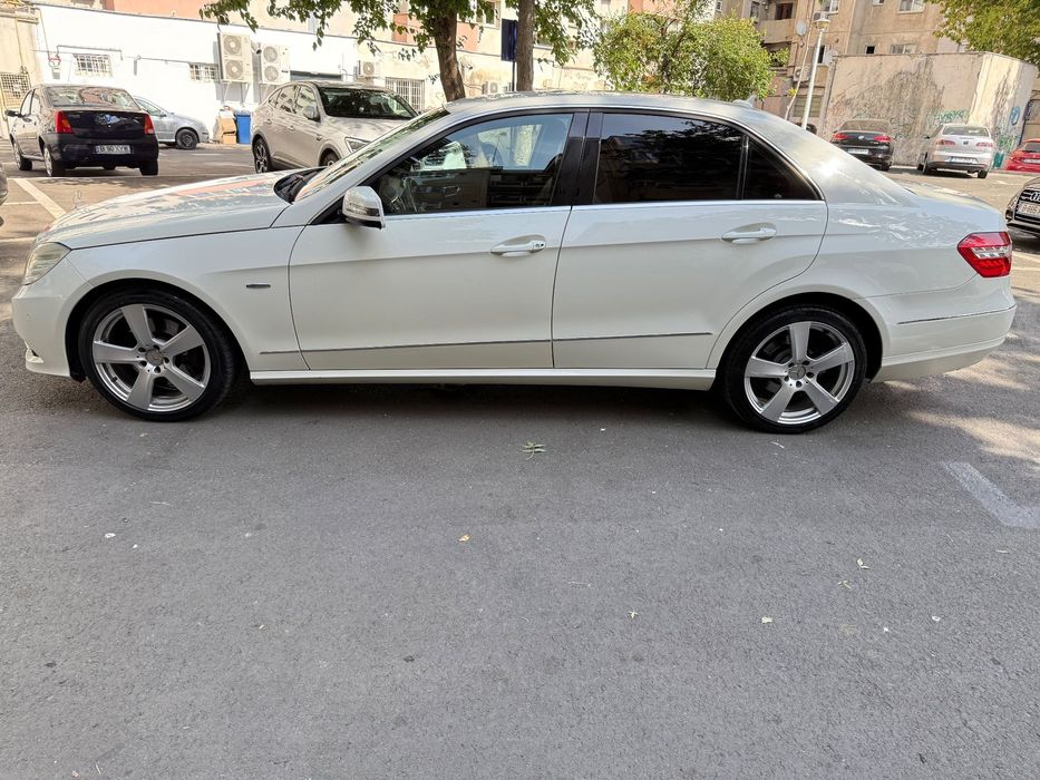 Mercedes-Benz E E250 stare foarte buna,nu accept schimburi