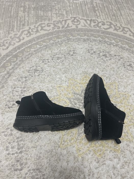 Новые зимние ботинки