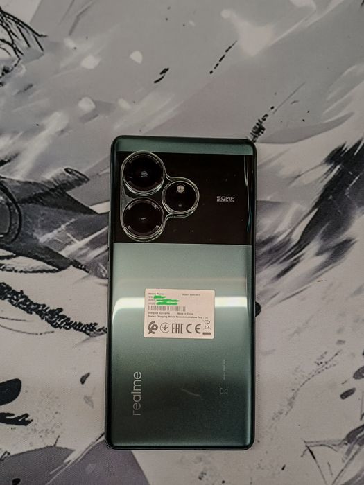Realme GT 6 игровой телефон