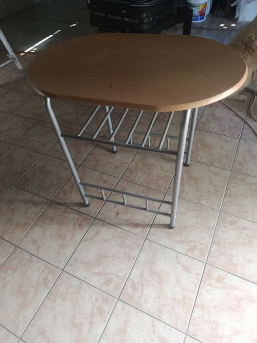 Măsuță cafea și bucătărie