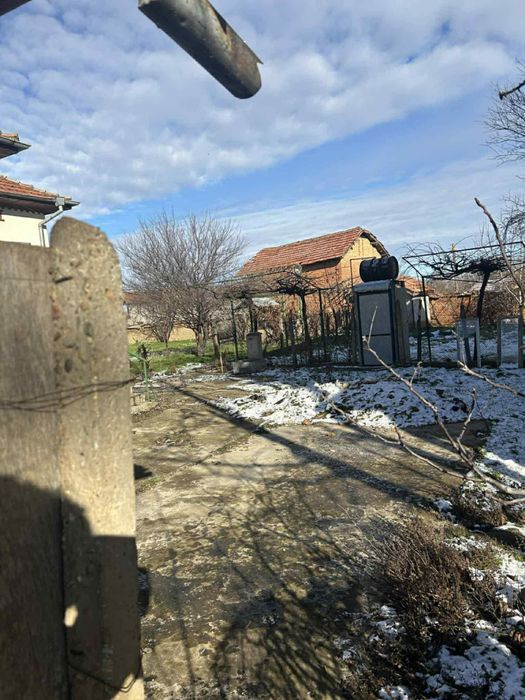 Продава се Къща в с. Горна Митрополия, Област Плевен - 120 кв.м за 298 €/кв.м - Снимка #8