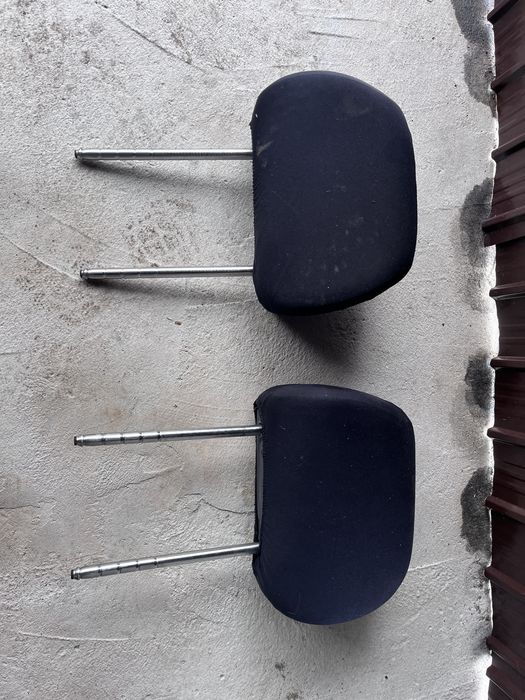 2 bucati tetiere scaune fata