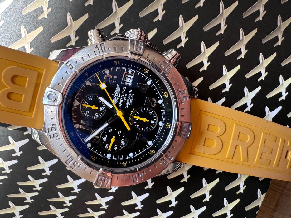Breitling Avenger Skyland Chronograph Code Yellow LIMITED