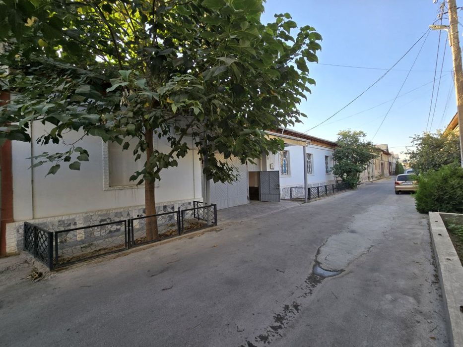 8 соток 12 хона Хонобод !!!