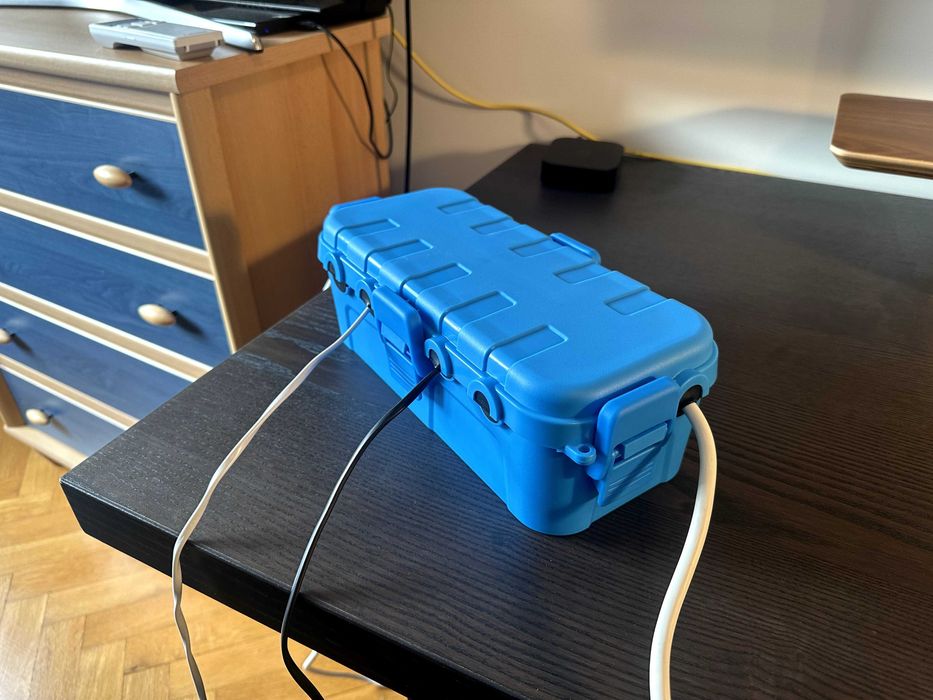 Водоустойчива кутия за кабели и разклонители (Dry Box)