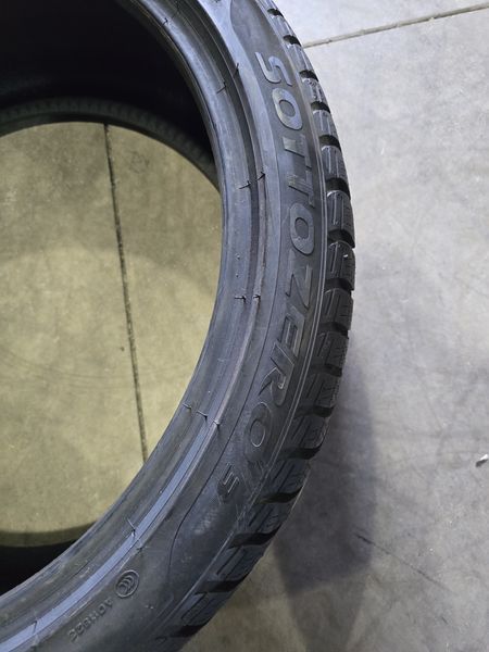 305/30/21//265/35/21 PIRELLI