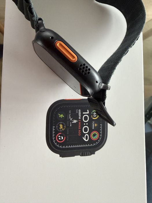 Aplle watch Ultra 2 Black  Titanium 49 mm