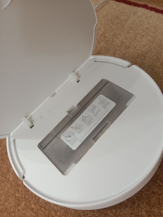 Продам Робот пылесос Xiaomi Mi Robot vacuum Mop 2