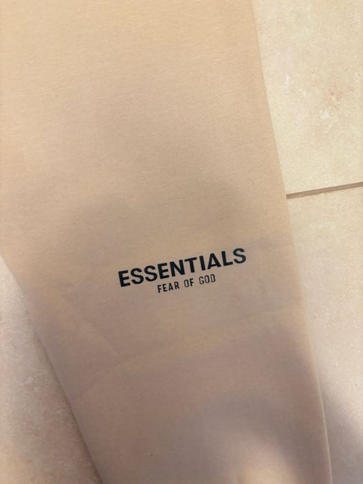 Pantaloni Essentials