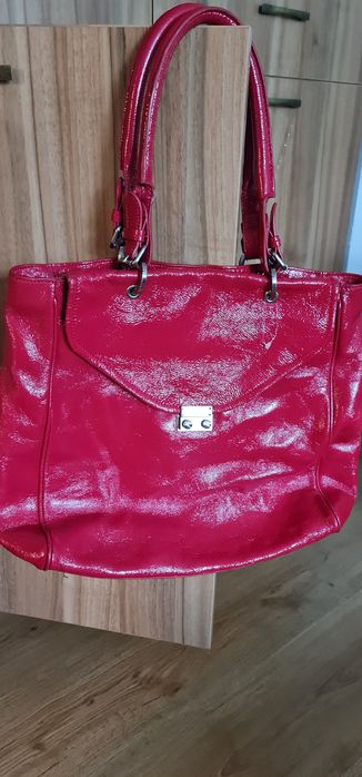 Кокетна чанта от естествена кожа