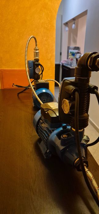 Хидрофорна помпа с пресконтролер