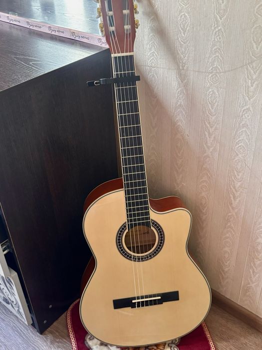 Гитара deviser новый