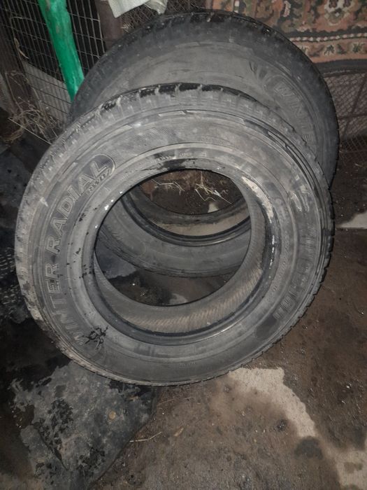 Зима 225/70R16 пара
