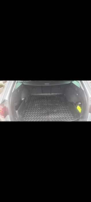 VW Passat Facelift 2023, Full, autohold (Model rar pe piată)2.0 TDI 150CP, Scaune Copii Integrate ,17000>12900,  la Schimb cu Suv