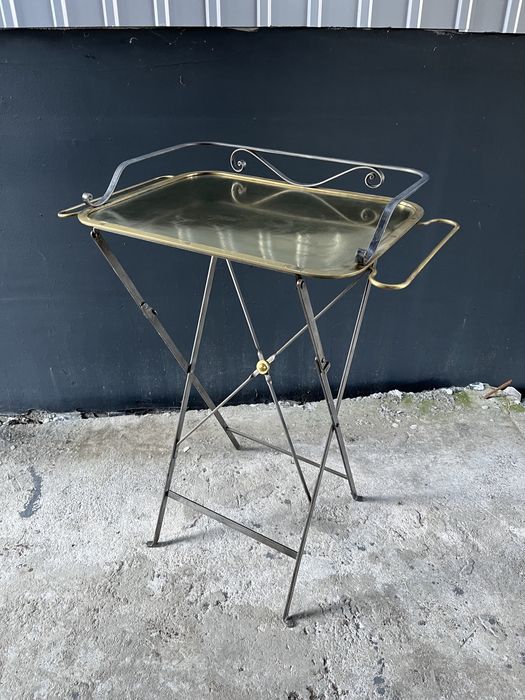 Помощна маса / 60-те