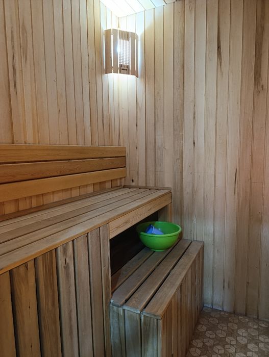 Урта буз! Жомбой! 6 соток ховли.