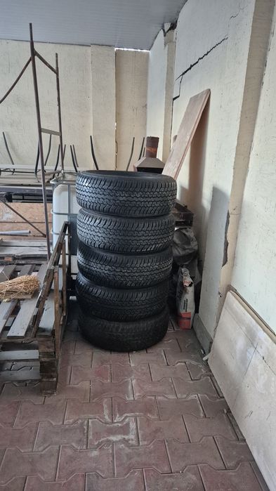 продаю  шины на 265/60/18 ат