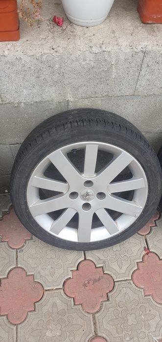 Vând jante aliaj Peugeot 205 45 17