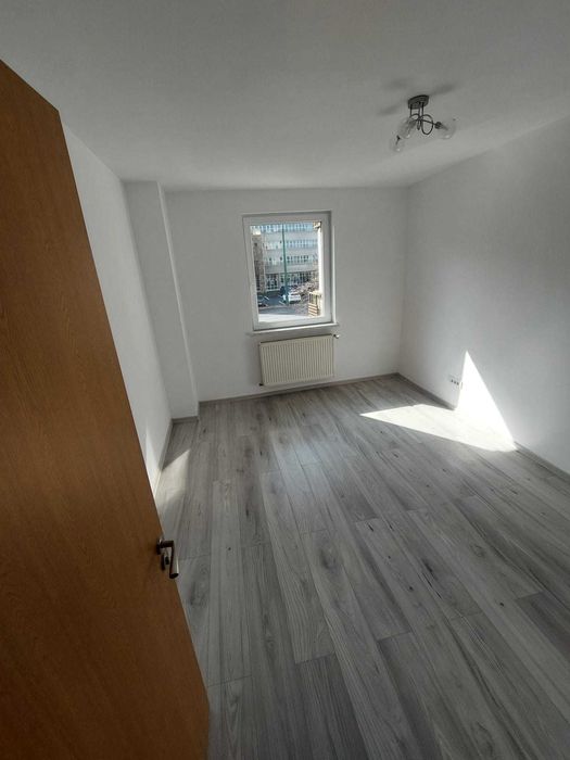Inchiriez apartament  zona KOGALNICEANU AFI CENTRUL CIVIC
