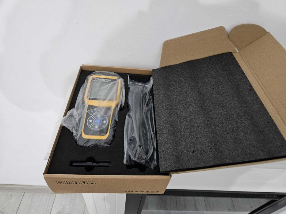 Tester OBDSTAR X300M OBD2 – Ajustare Kilometraj / Odometer Profesional