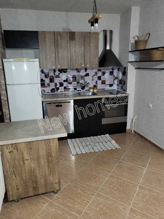 Продава се Двустаен апартамент в Пловдив, Кършияка - 60 кв.м за 1499 €/кв.м - Снимка #2