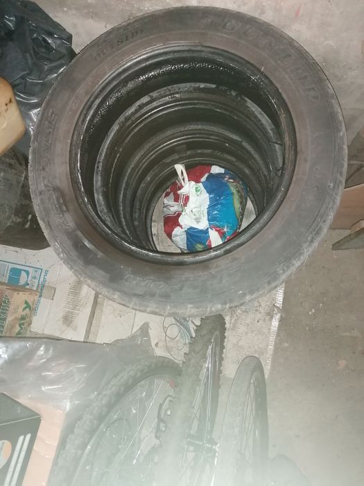 4бр. Гуми dunlop 175/65/15  sp sport fastresponse DOT 43/18