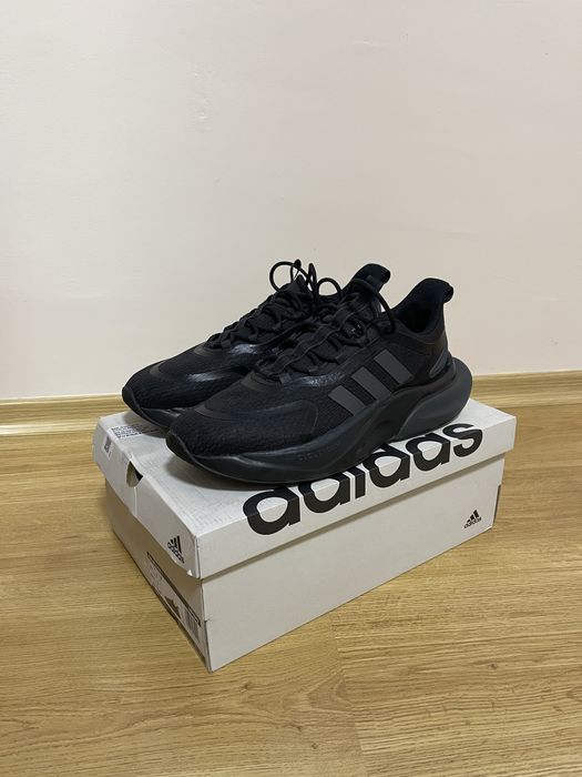 Adidas AlphaBounce