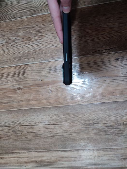 Чехлы на Айфон 15 про