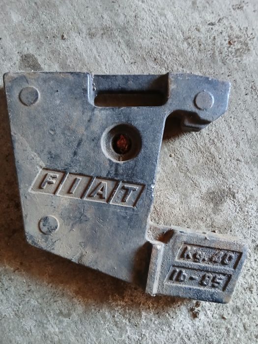 Vând contragreutati fiat