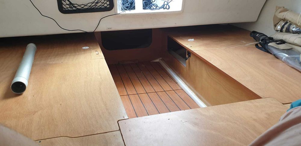 Vand Beneteau Flyer SunDeck 650/ 175 CP