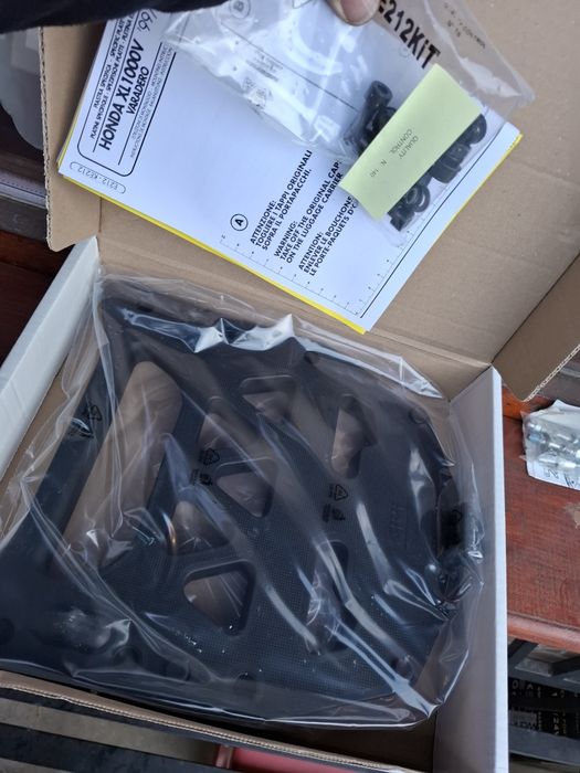 Suport topcase geanta moto