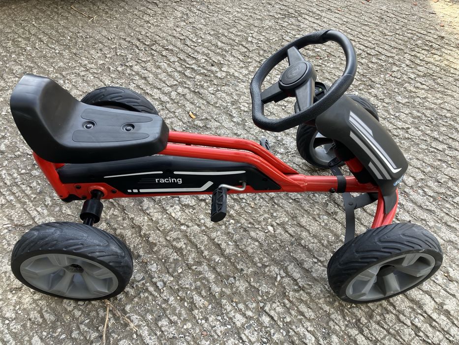 Детски картинг с педали Playtive