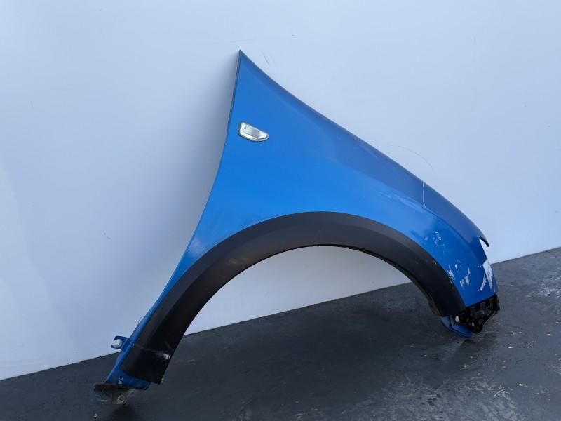 Aripa fata dreapta Dacia Sandero 2