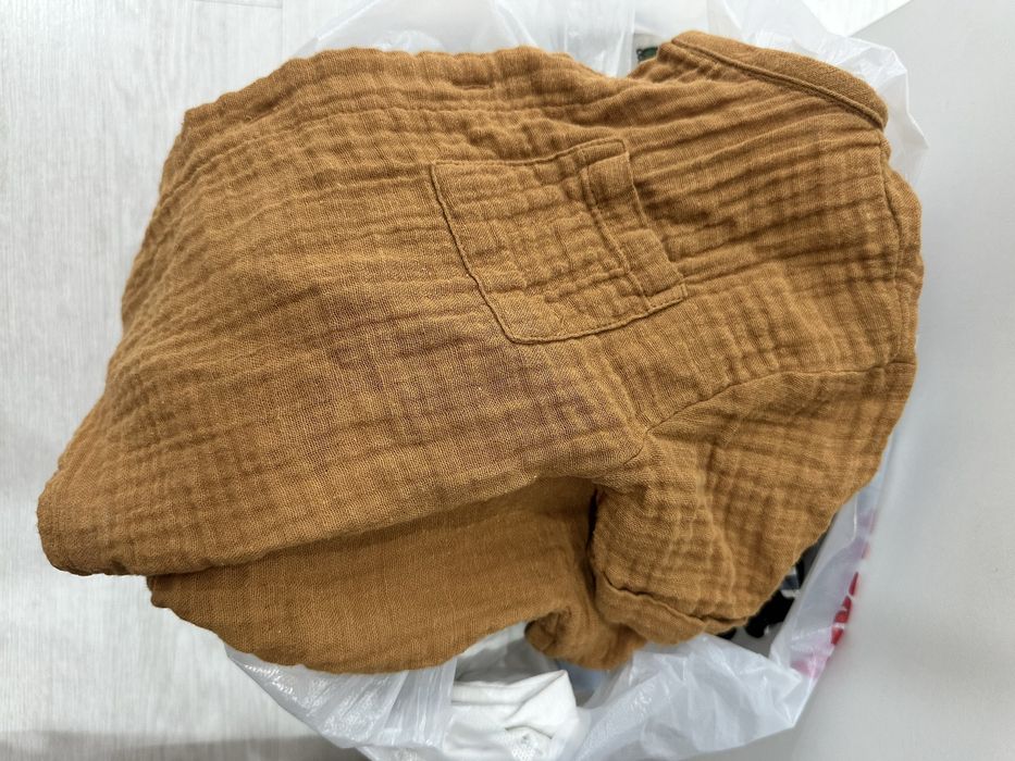 Продам детские вещи