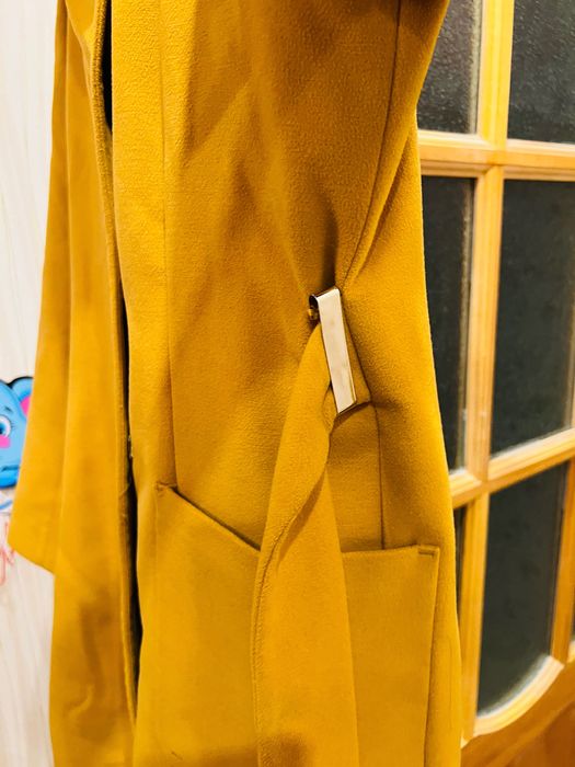 Продается новое женское пальто