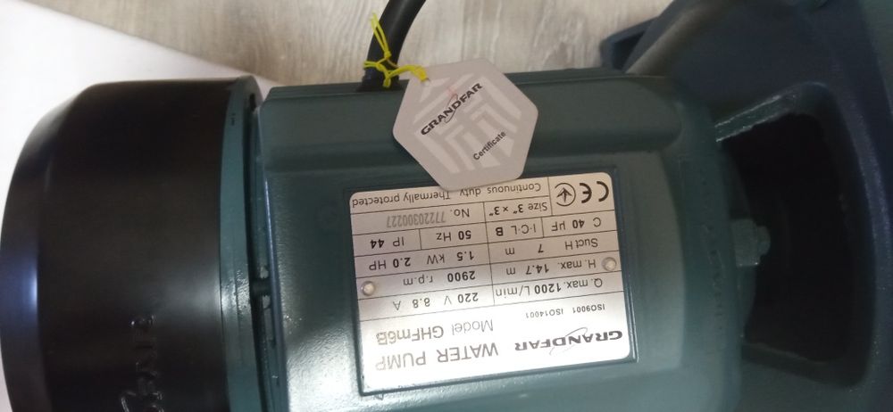 Насос помпа водяной Новый