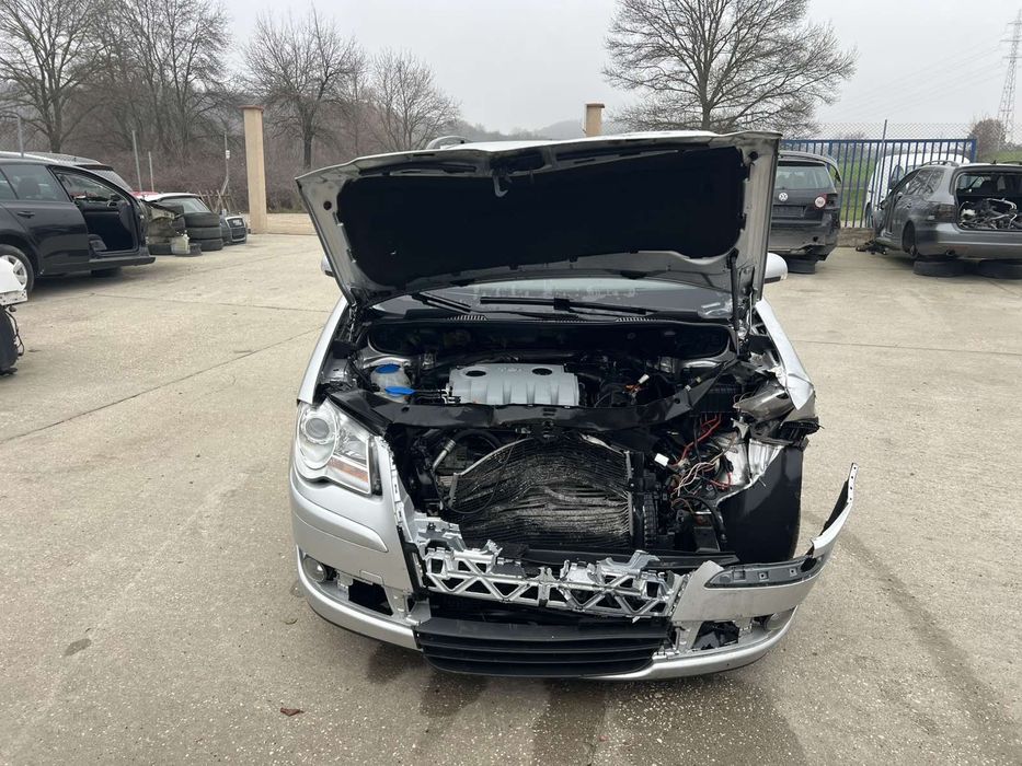 Vw Toyran 2008 g 1.9 105 ks код на мотора BLS