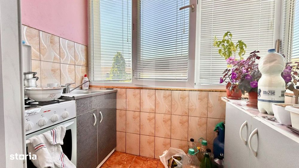 Apartament 2 camere, decomandat, Nufarul