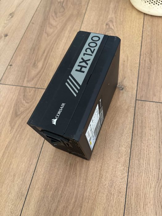 Sursă Corsair HX1200 1200W 80+ Platinum full modulară