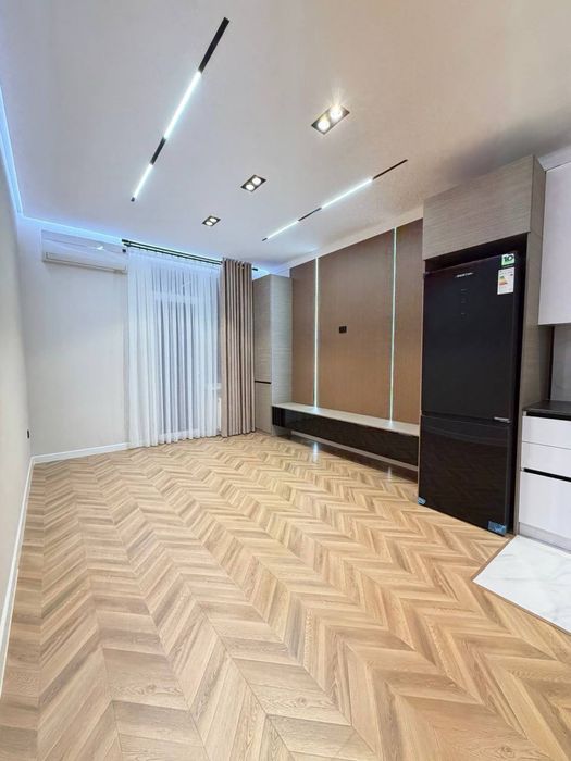 Код 916  Продам 2/8/9 ком квартиру новостройка NRG Sado