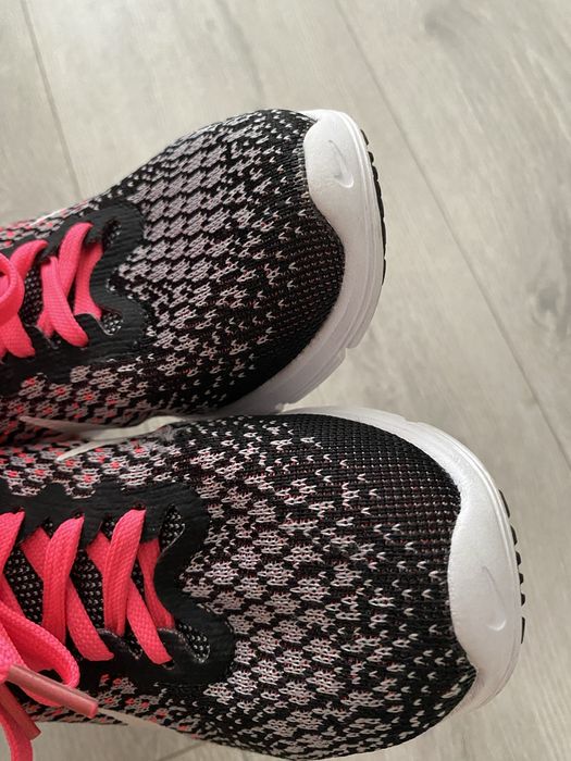 Adidasi Nike air max sequent 2  marime 36