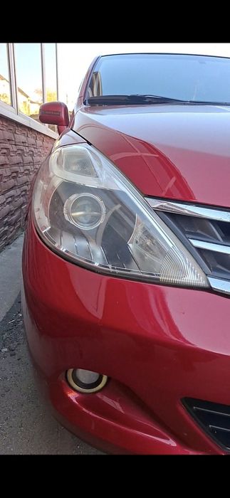 Фары Ниссан тиида