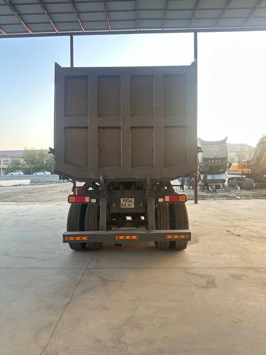 Продаётся прицеп 9 метр 45 куб