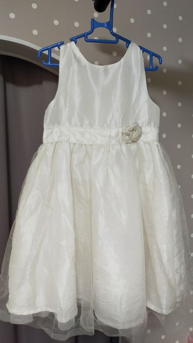 Платья и юбочки для девочки